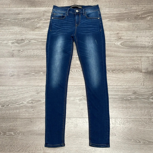 Express Jeans Mid Rise Supersoft Legging 2 - Picture 7 of 15